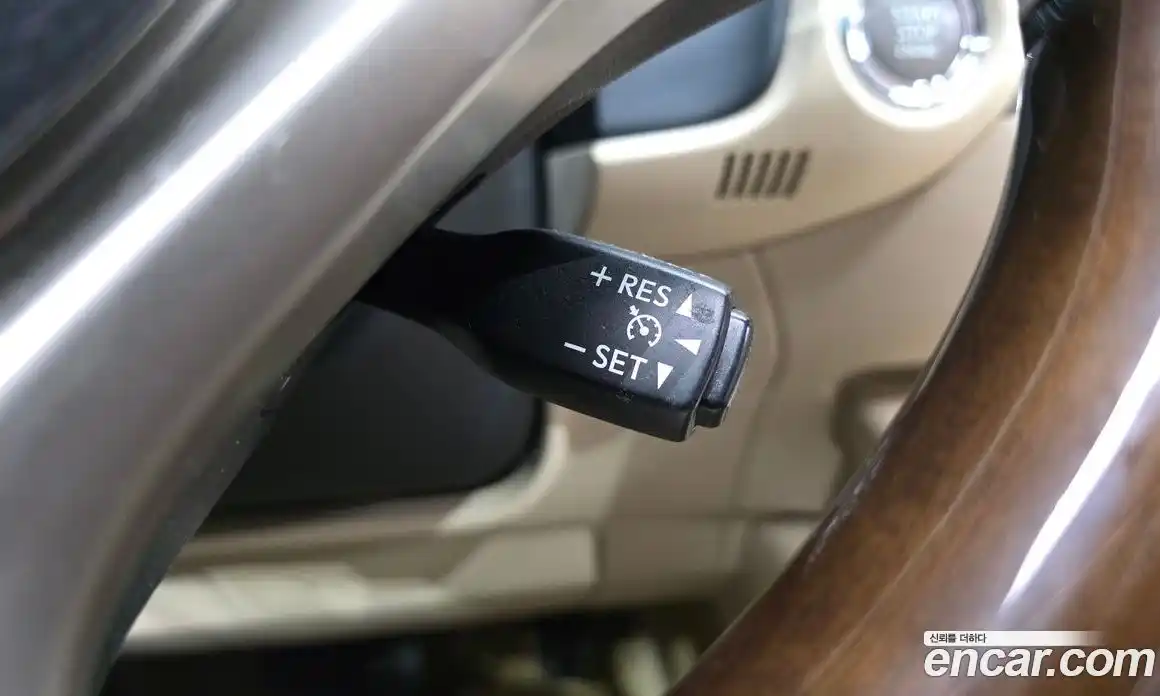 Lexus ES 2013 3.5 Автомат в Москве № 547047, фото 18