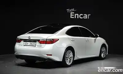 Lexus ES 2013 3.5 Автомат в Москве № 547047, миниатюра 2