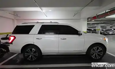 Ford Expedition 2021 3.5 Автомат в Москве № 547479, миниатюра 2