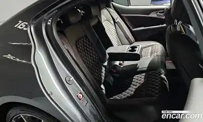 Genesis G70 2019 2.0 Автомат в Москве № 58460, миниатюра 2