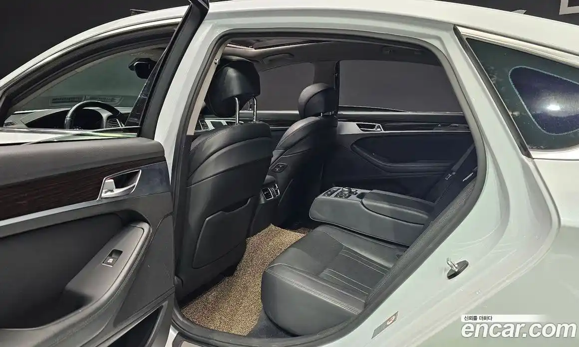 Genesis G80 2018 3.3 Автомат в Москве № 58895, фото 12