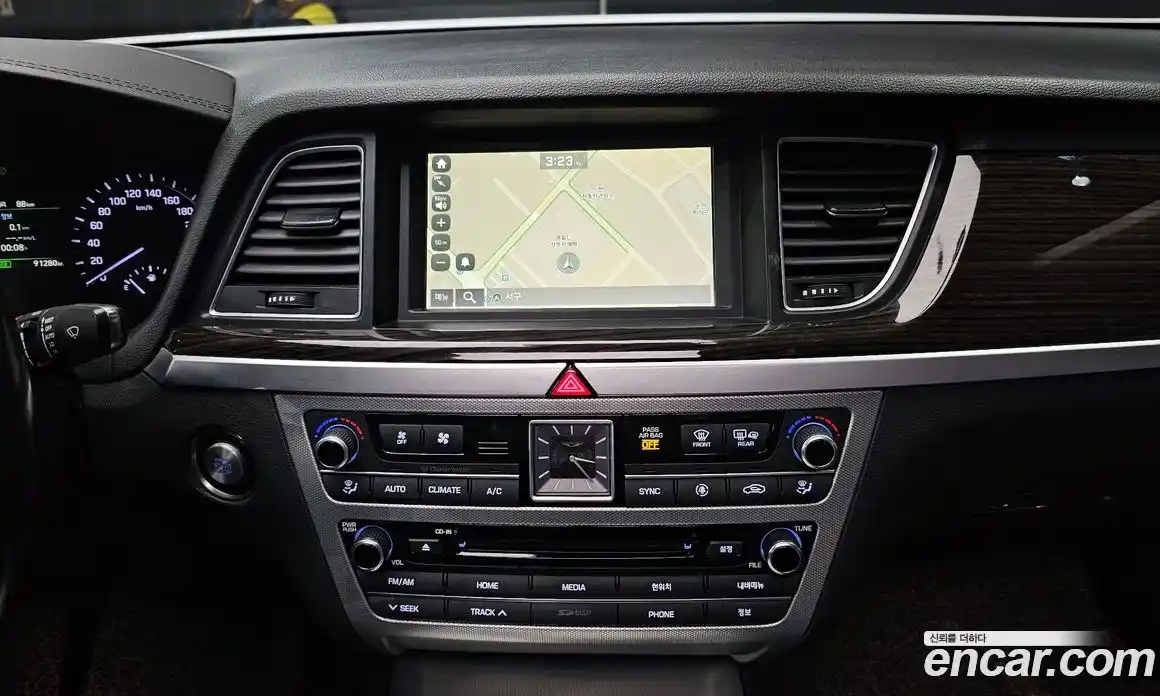 Genesis G80 2018 3.3 Автомат в Москве № 58895, фото 15