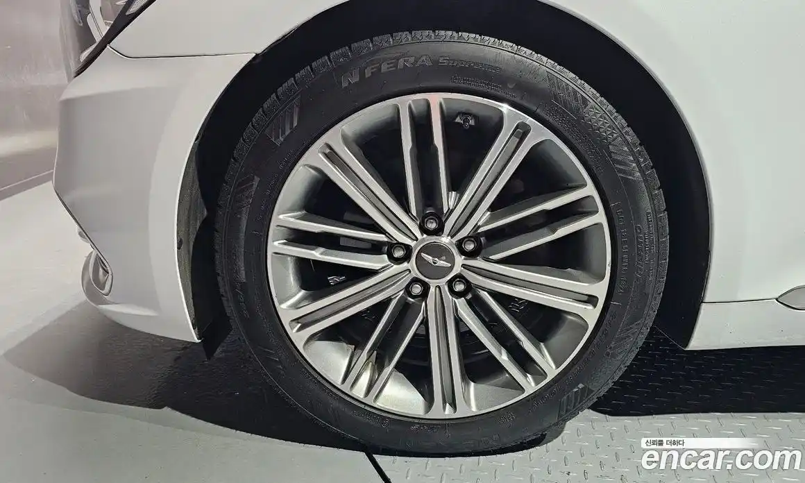 Genesis G80 2018 3.3 Автомат в Москве № 58895, фото 5