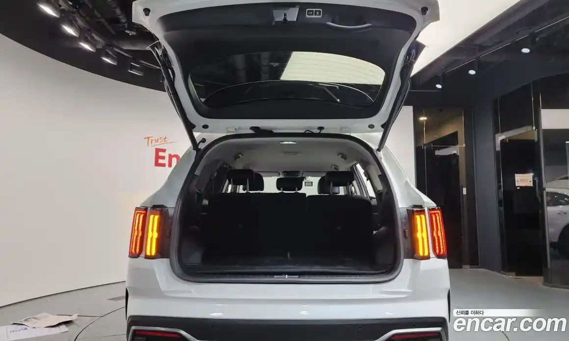 Kia Sorento 2023 2.5 Автомат в Москве № 73699, фото 13