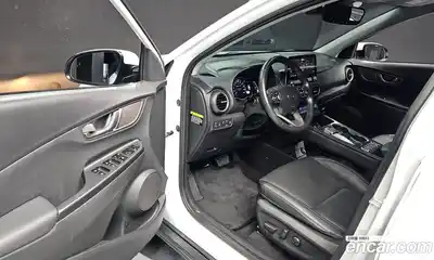 Hyundai Kona 2020 0.2 Автомат в Москве № 8127, миниатюра 12