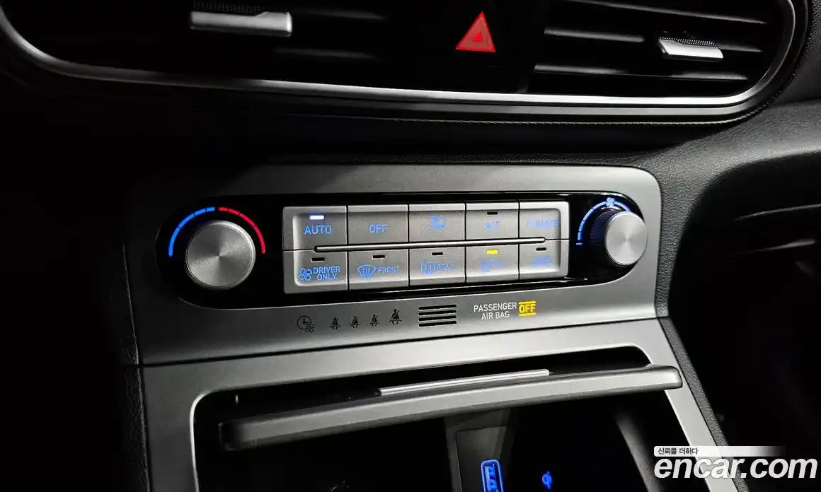 Hyundai Kona 2020 0.2 Автомат в Москве № 8127, фото 16