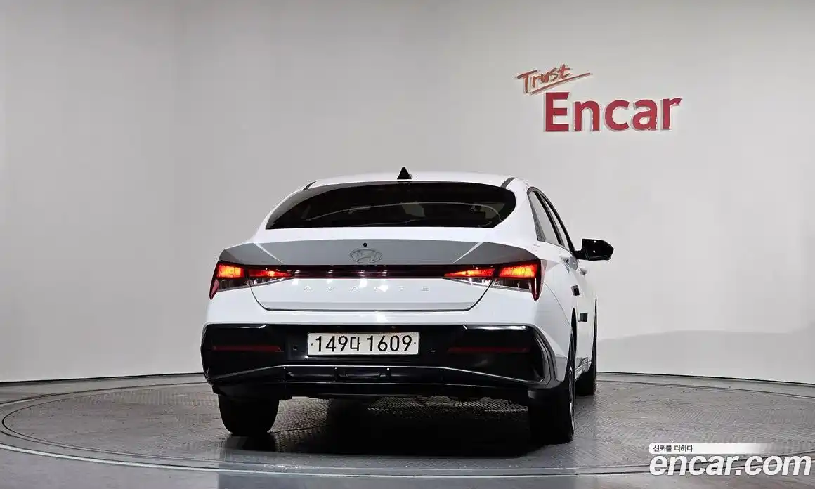 Hyundai Avante 2024 1.6 Автомат в Москве № 8753, фото 3