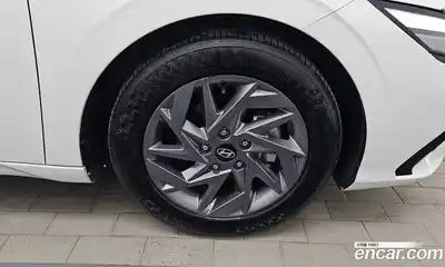 Hyundai Avante 2024 1.6 Автомат в Москве № 8753, миниатюра 4