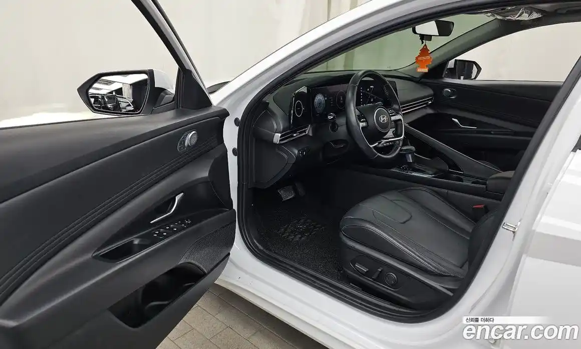 Hyundai Avante 2024 1.6 Автомат в Москве № 8753, фото 9