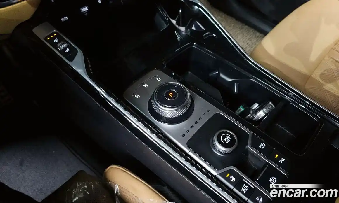 Kia Sorento 2023 1.6 Автомат в Москве № 101237, фото 12