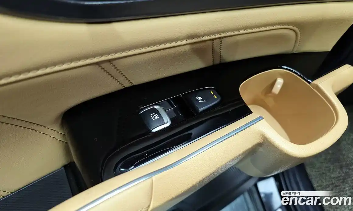 Kia Sorento 2023 1.6 Автомат в Москве № 101237, фото 13