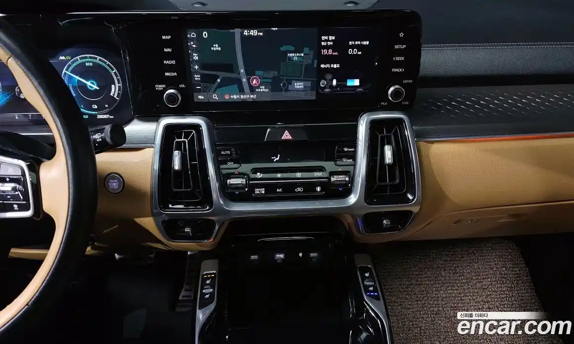 Kia Sorento 2023 1.6 Автомат в Москве № 101237, фото 8