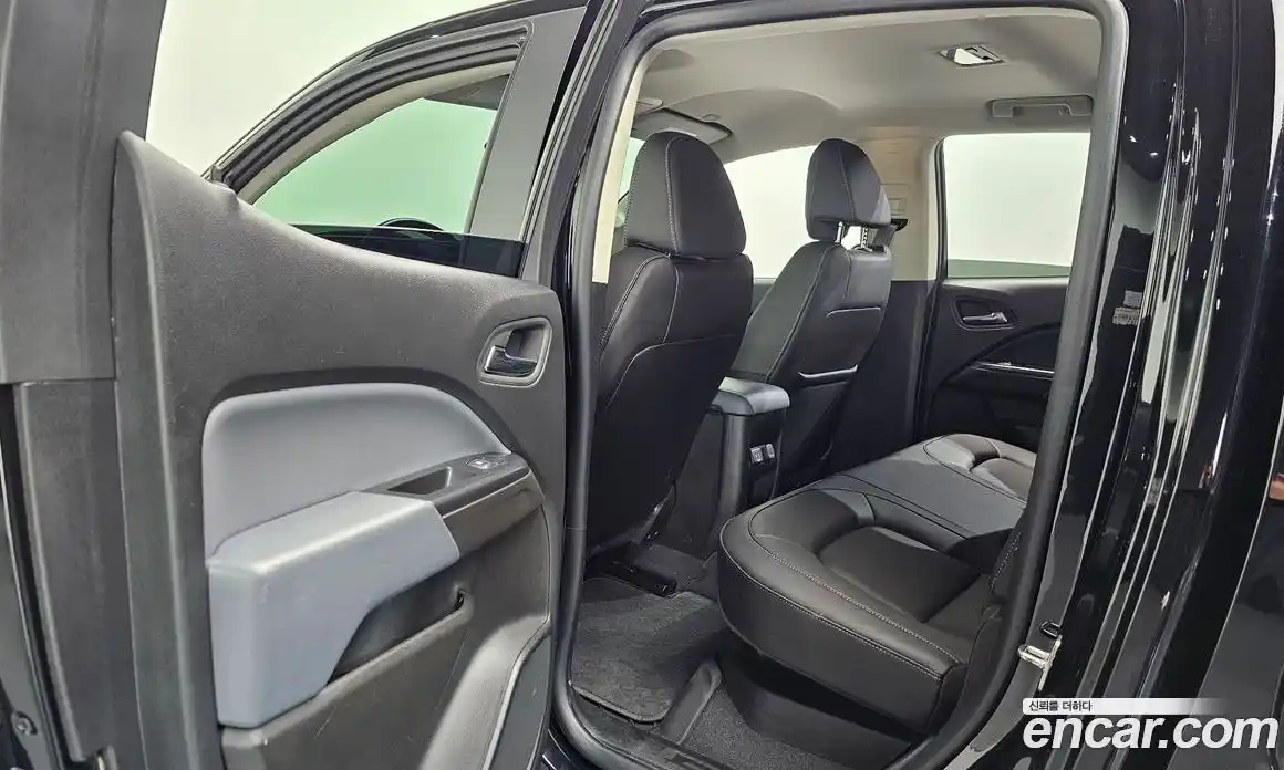 Chevrolet Colorado 2021 3.6 Автомат в Москве № 103697, фото 11