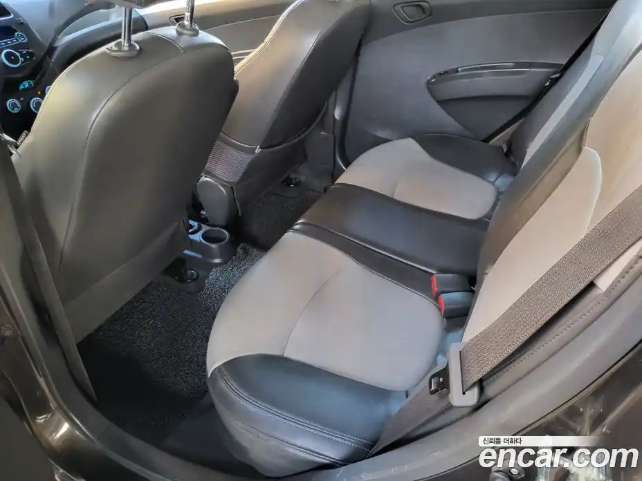 Chevrolet Spark 2012 1.0 Автомат в Москве № 103863, фото 16