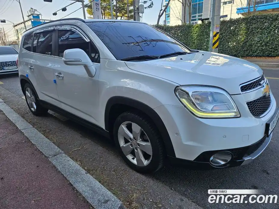 Chevrolet Orlando 2015 2.0 Автомат в Москве № 104095, фото 9