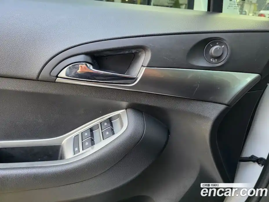 Chevrolet Orlando 2015 2.0 Автомат в Москве № 104872, фото 17