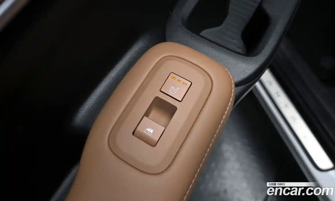 Hyundai Santa Fe 2025 1.6 Автомат в Москве № 109869, фото 12