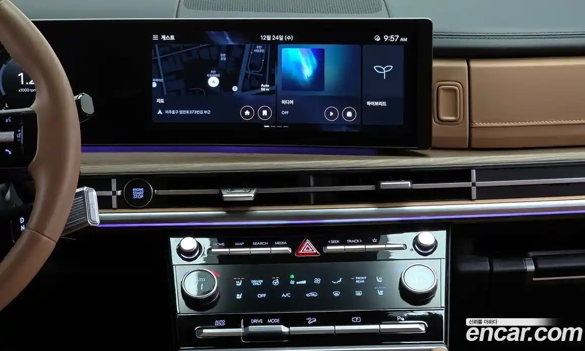 Hyundai Santa Fe 2025 1.6 Автомат в Москве № 109869, фото 14