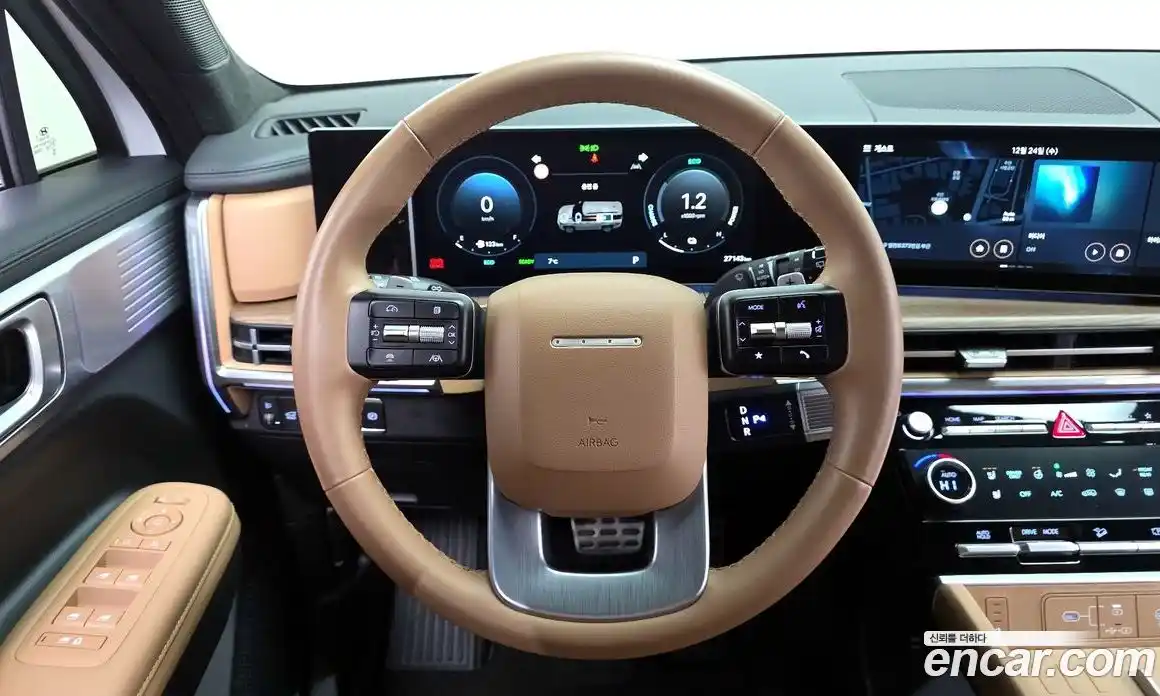 Hyundai Santa Fe 2025 1.6 Автомат в Москве № 109869, фото 3