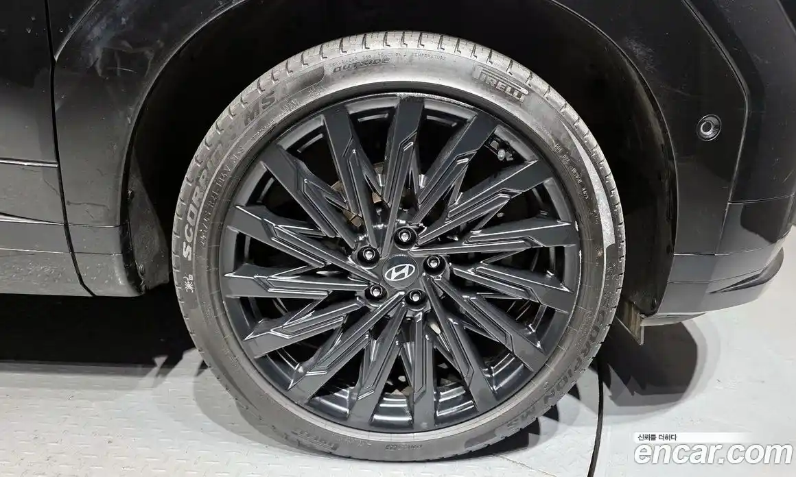 Hyundai Santa Fe 2024 2.5 Автомат в Москве № 109871, фото 12