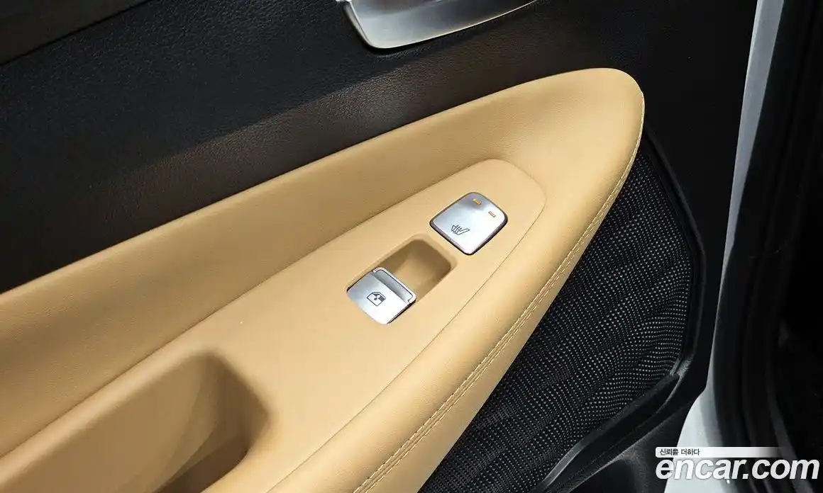 Hyundai Santa Fe 2023 2.5 Автомат в Москве № 110853, фото 19