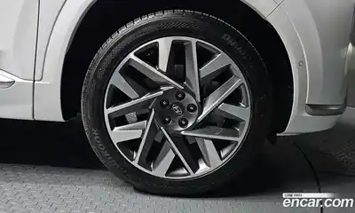 Hyundai Santa Fe 2023 2.5 Автомат в Москве № 110853, миниатюра 5