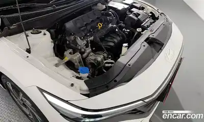 Hyundai Avante 2024 1.6 Автомат в Москве № 111427, миниатюра 5