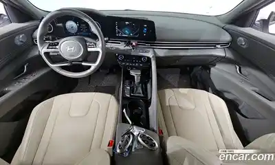 Hyundai Avante 2024 1.6 Автомат в Москве № 111427, миниатюра 6