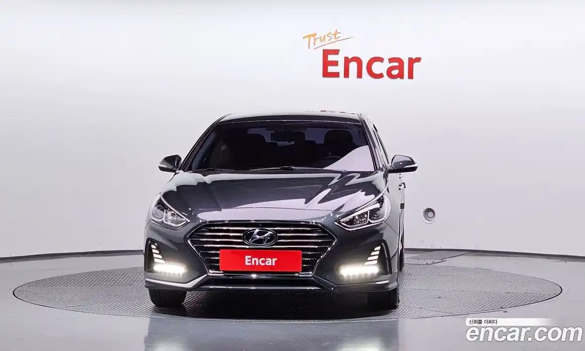 Hyundai Sonata 2019 2.0 Автомат в Москве № 113164, фото 13