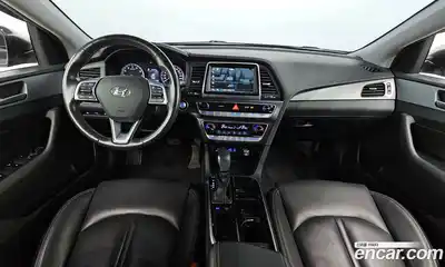Hyundai Sonata 2019 2.0 Автомат в Москве № 113164, миниатюра 5