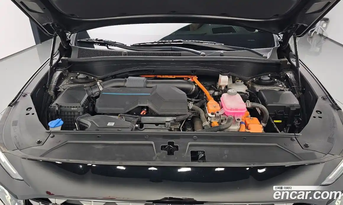 Hyundai Santa Fe 2022 1.6 Автомат в Москве № 113360, фото 6