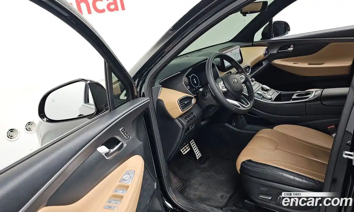 Hyundai Santa Fe 2022 1.6 Автомат в Москве № 113360, фото 7