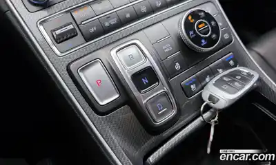 Hyundai Santa Fe 2022 1.6 Автомат в Москве № 115790, миниатюра 9