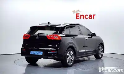 Kia Niro 2021 0.2 Автомат в Москве № 120249, миниатюра 2