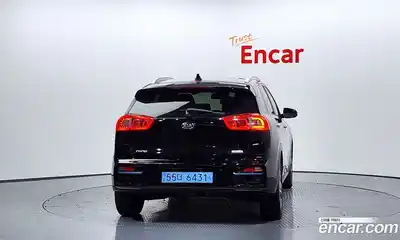 Kia Niro 2021 0.2 Автомат в Москве № 120249, миниатюра 4