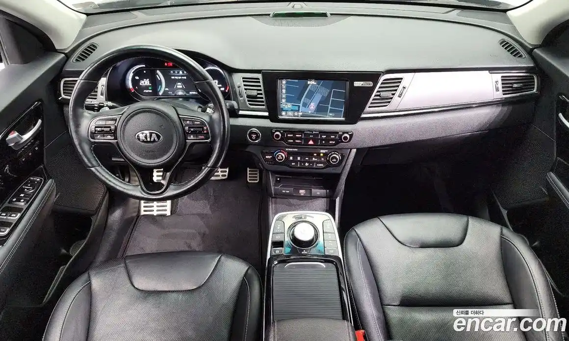 Kia Niro 2021 0.2 Автомат в Москве № 120249, фото 7
