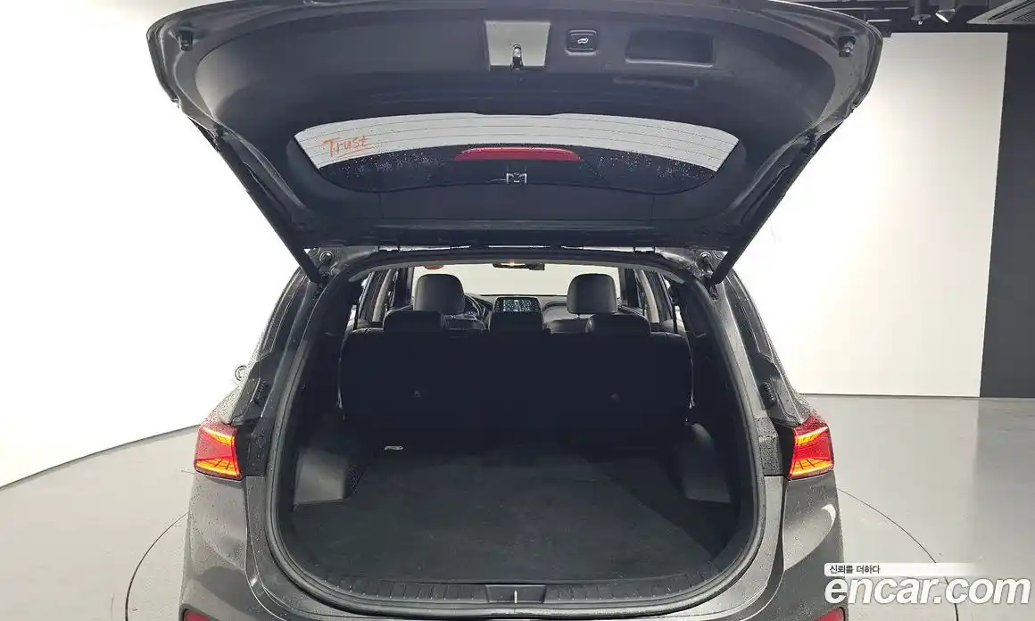 Hyundai Santa Fe 2020 2.0 Автомат в Москве № 126773, фото 13