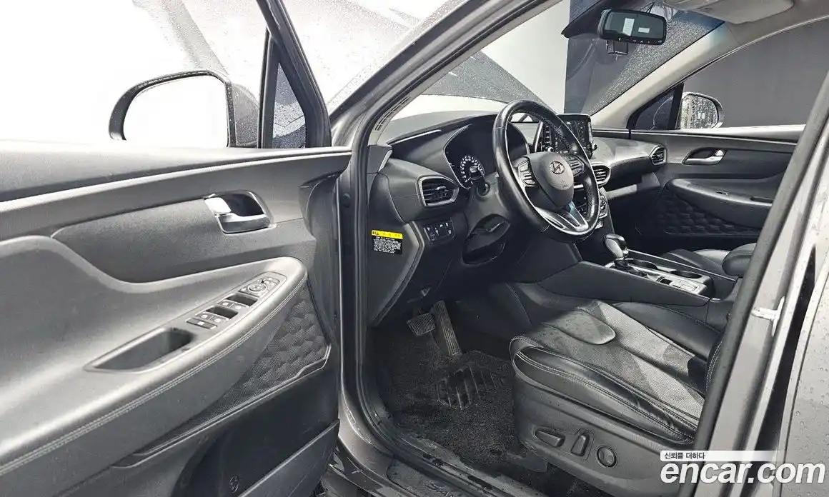 Hyundai Santa Fe 2020 2.0 Автомат в Москве № 126773, фото 5