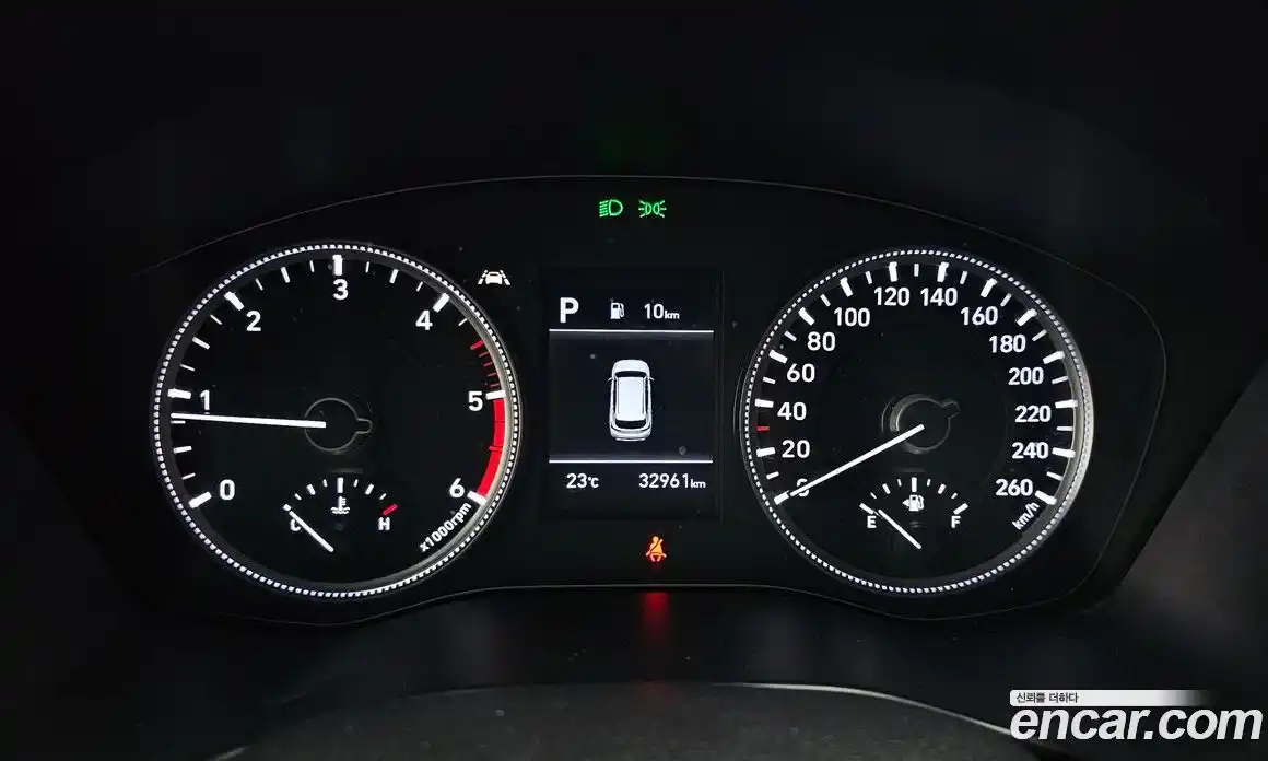 Hyundai Santa Fe 2020 2.0 Автомат в Москве № 126773, фото 7