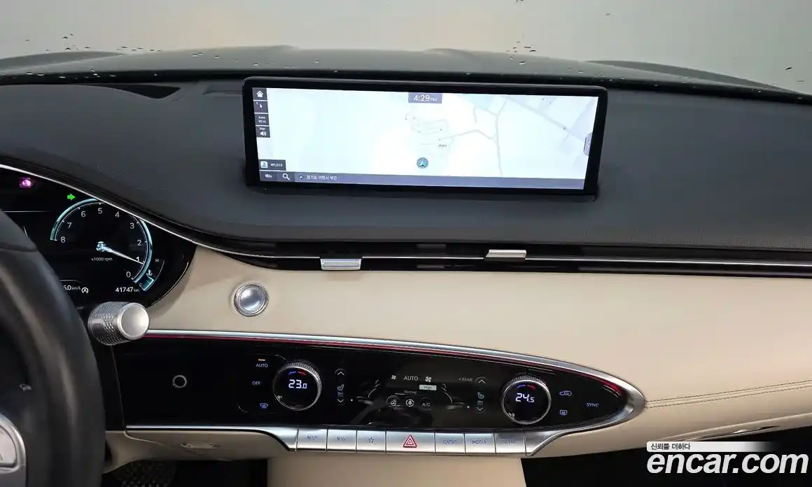 Genesis GV70 2021 2.5 Автомат в Москве № 12853, фото 11