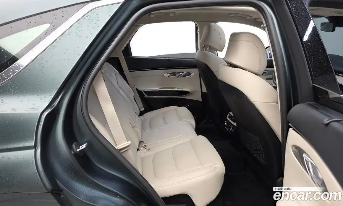 Genesis GV70 2021 2.5 Автомат в Москве № 12853, фото 19