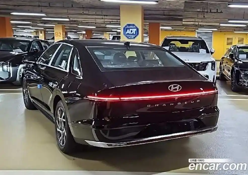 Hyundai Grandeur 2026 2.5 Автомат в Москве № 129361, фото 9