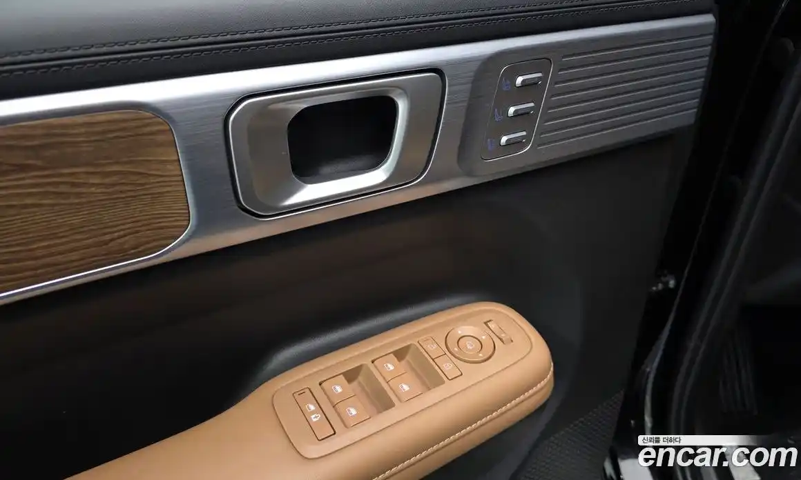 Hyundai Santa Fe 2025 2.5 Автомат в Москве № 130174, фото 18