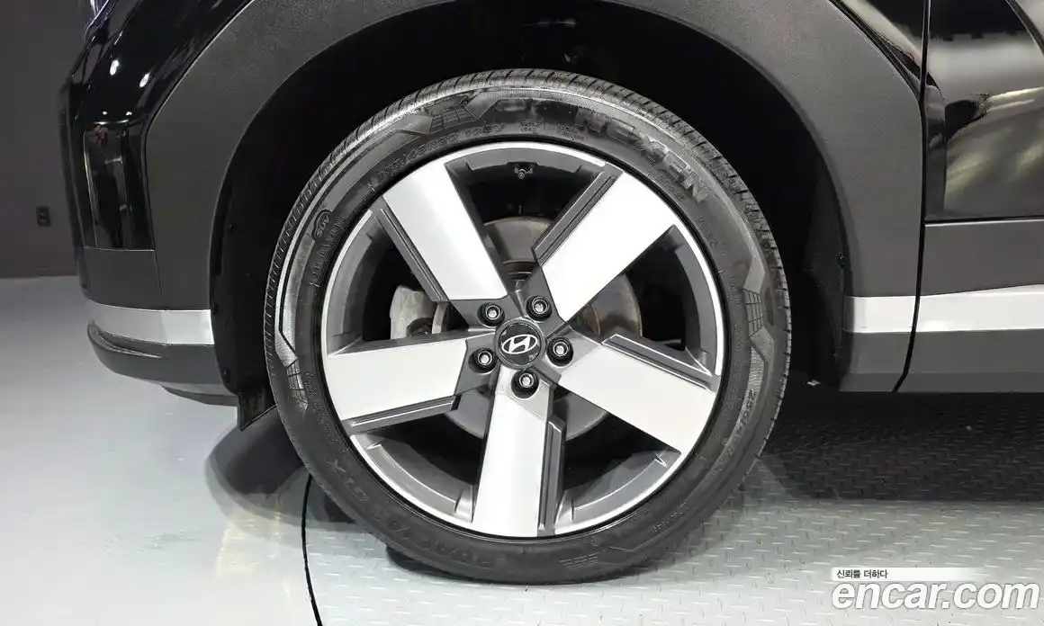 Hyundai Santa Fe 2025 2.5 Автомат в Москве № 130174, фото 5