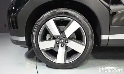 Hyundai Santa Fe 2025 2.5 Автомат в Москве № 130174, миниатюра 5