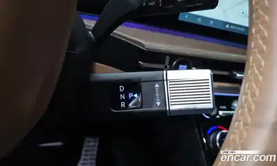 Hyundai Santa Fe 2025 2.5 Автомат в Москве № 130174, миниатюра 9