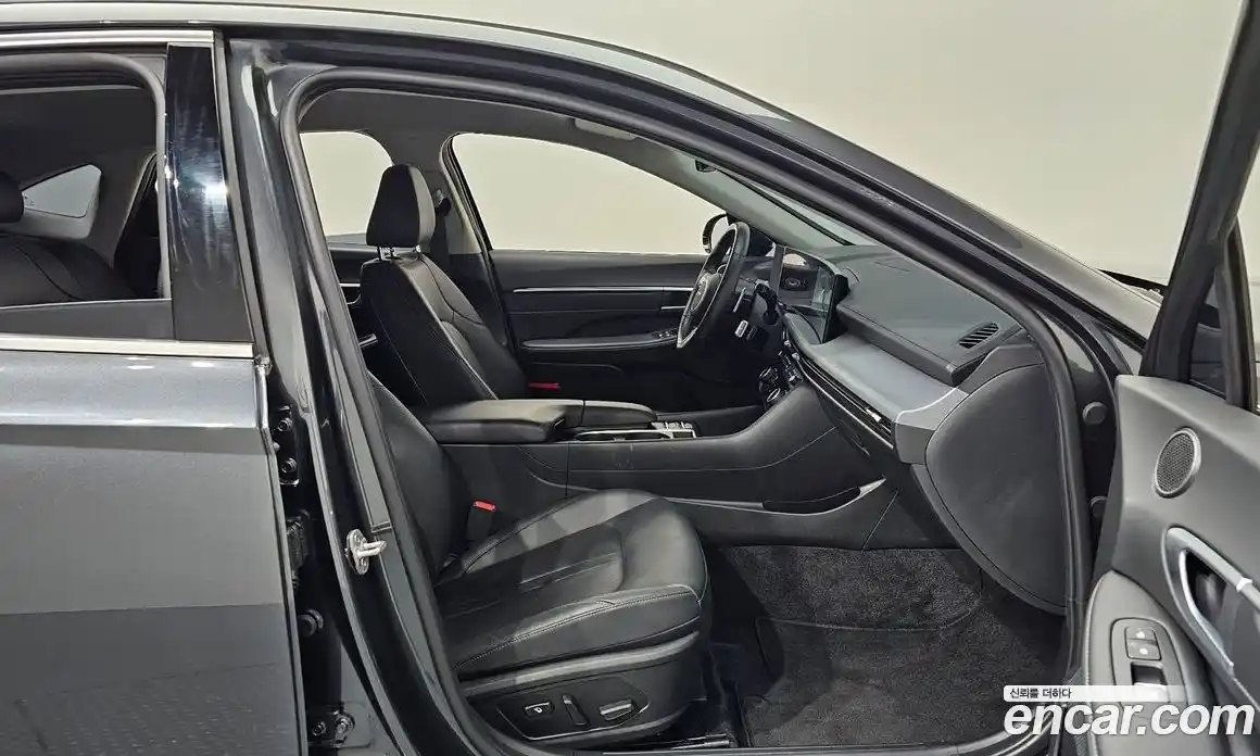 Hyundai Sonata 2024 1.6 Автомат в Москве № 130464, фото 12