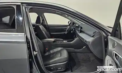 Hyundai Sonata 2024 1.6 Автомат в Москве № 130464, миниатюра 12