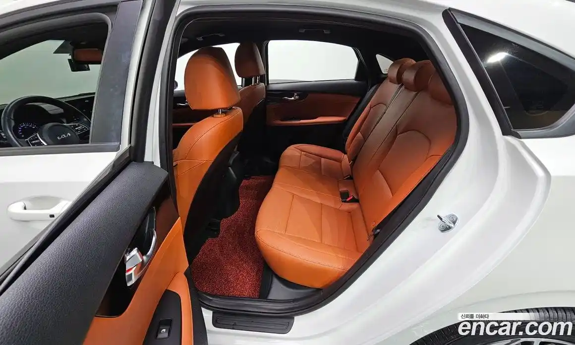 Kia K3 2024 1.6 Автомат в Москве № 132685, фото 14