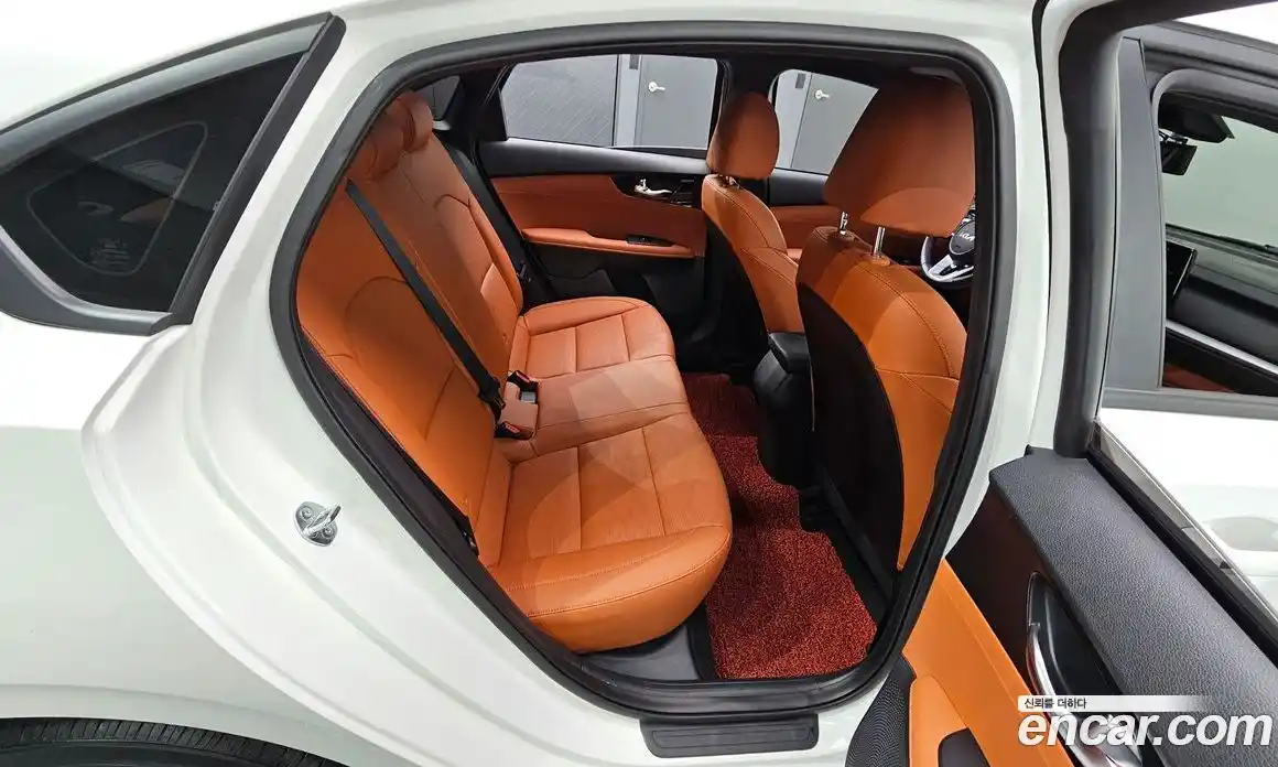 Kia K3 2024 1.6 Автомат в Москве № 132685, фото 20